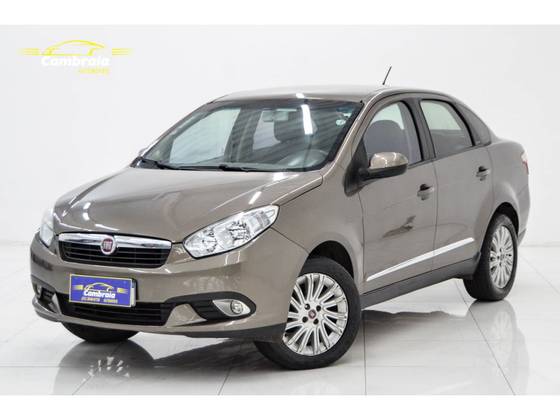 FIAT GRAND SIENA 1.6 MPI ESSENCE 16V FLEX 4P MANUAL FIAT GRAND SIENA 1.6 MPI ESSENCE 16V FLEX 4P MANUAL